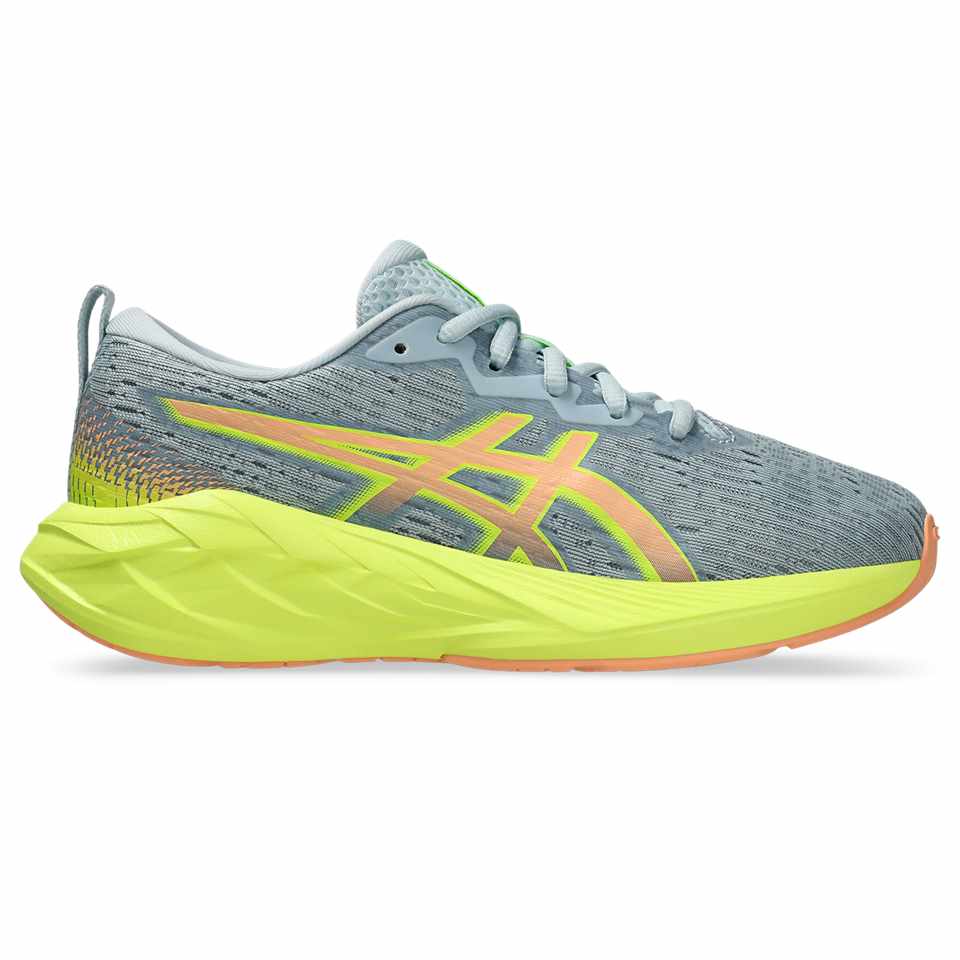 Trakks ASICS NovaBlast 4 GS Kids Kids Shoes Road