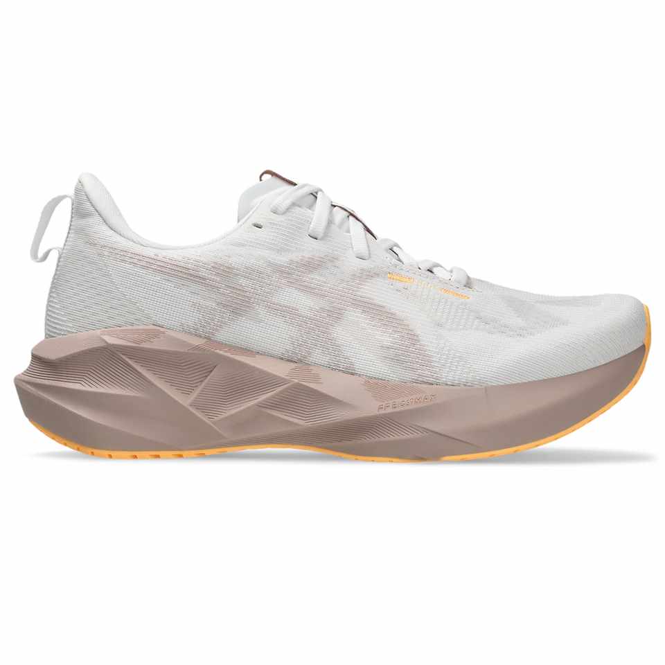 Trakks ASICS Novablast 5 W Dames Damesschoenen Loopschoenen