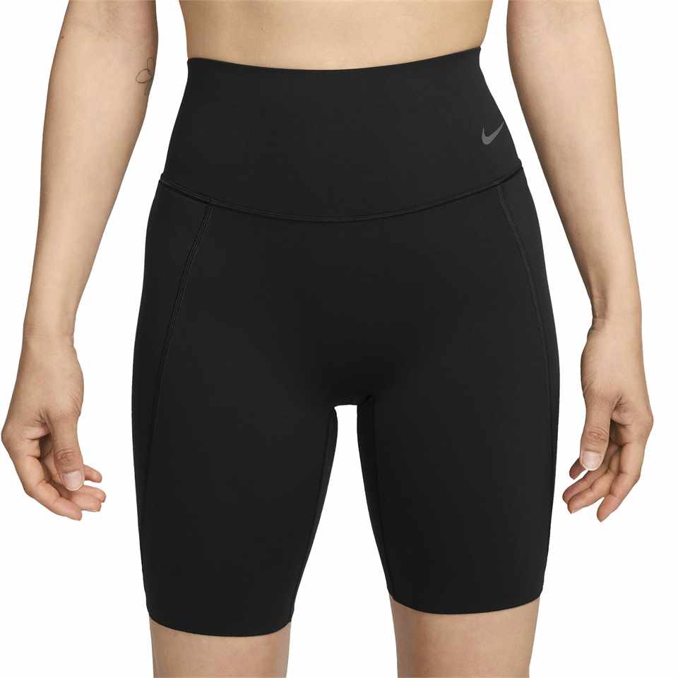 Trakks NIKE WMNS Universa Short Ladies Ladies Clothing Shorts and tights