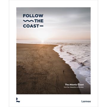 Trakks Ed. Lannoo Follow the Coast : The Atlantic Coast from San SeSebastian to Gibraltar Books Bookstore Books