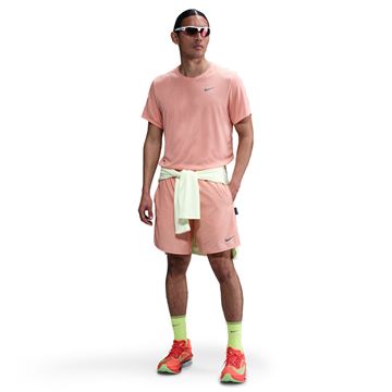 Trakks NIKE Miler Breathe Homme Vêtements Homme T-Shirt et singlets