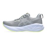 Trakks ASICS Novablast 5 W Ladies Ladies Shoes Road
