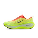 Trakks NIKE Vomero Plus Homme Chaussures Homme Route
