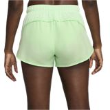 Trakks NIKE WMNS Tempo Race Short Femme Vêtements Femme Shorts et cuissards