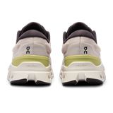 Trakks ON Cloudstratus 3 W Dames Damesschoenen Loopschoenen